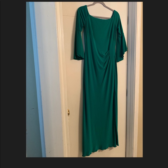 RALPH LAUREN Off-the-shoulder bell sleeve gown - Picture 5 of 8